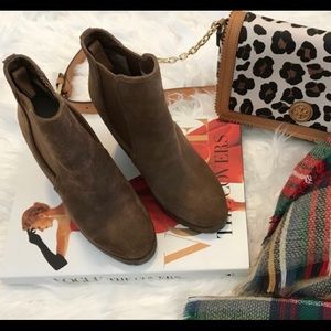 Michael Kors Thea Wedge Caramel Bootie Size 7